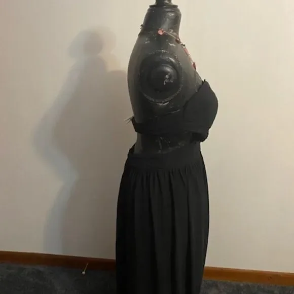 BAN JOL Black strapless shirred side split maxi dress, size Large - Picture 4 of 5